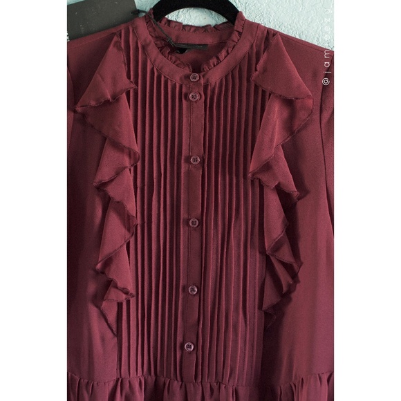 Who What Wear | NWT Sheer Tuxedo Ruffle Bib Blouse - Picture 3 of 8